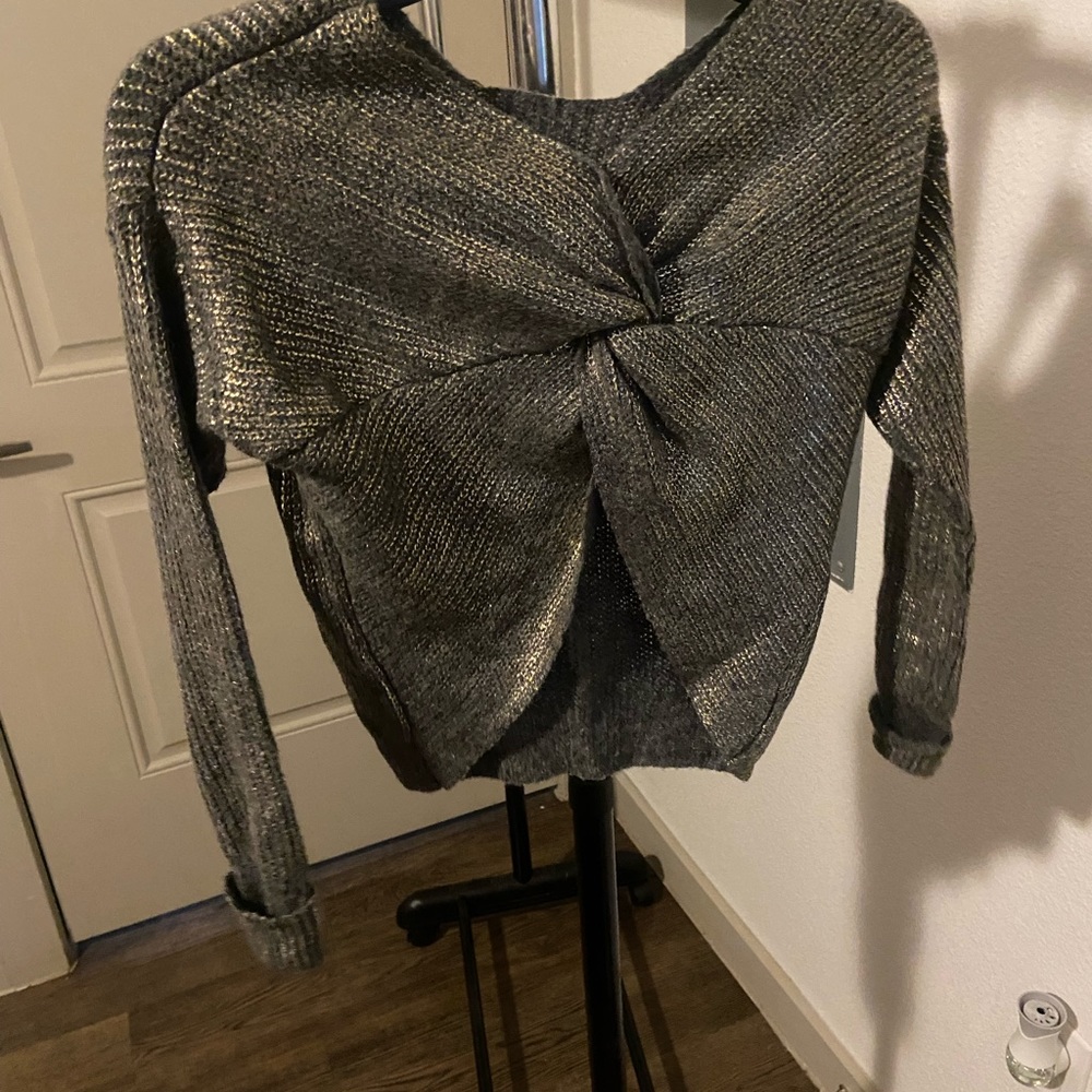 Sweater - Picture 2 of 2